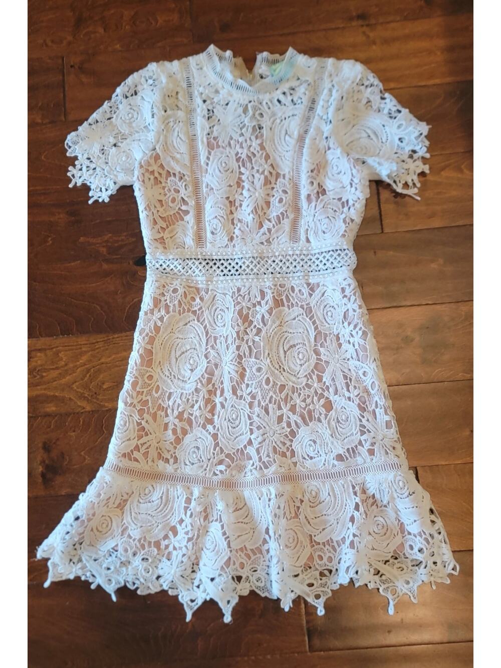 Julia Jordan White Floral Crochet Lace Dress - Small